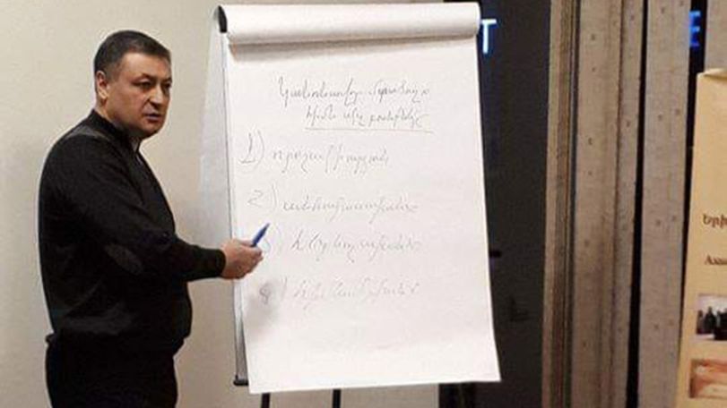Կրթական համակարգի կազմաքանդման գործընթացն անշեղորեն առաջ է մղվում․ Հովհաննես Հովհաննիսյան
