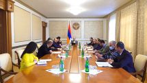 В Арцахе обсудили решение правовых проблем, обусловленных военными действиями