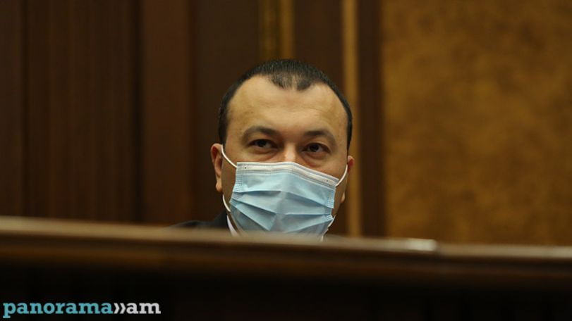 НС приняло законопроект в первом чтении: ввести пожизненное заключение за государственную измену