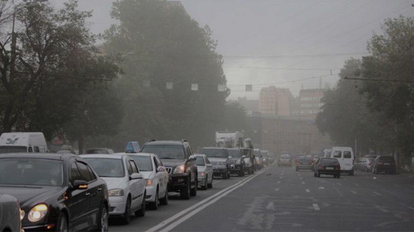Содержание пыли превысило предельно допустимую концентрацию в трех городах Армении