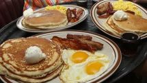 Stress eating linked to 11-pound weight gain a year, study shows