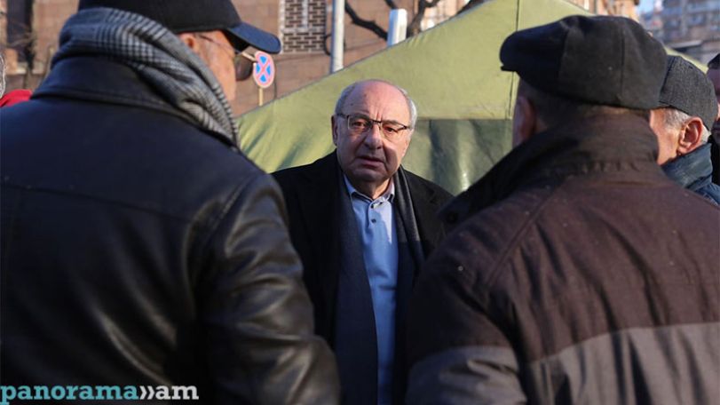 Вазген Манукян: Никол плохо понимает, что, когда армия говорит, что этот человек должен уйти, это окончательный приговор