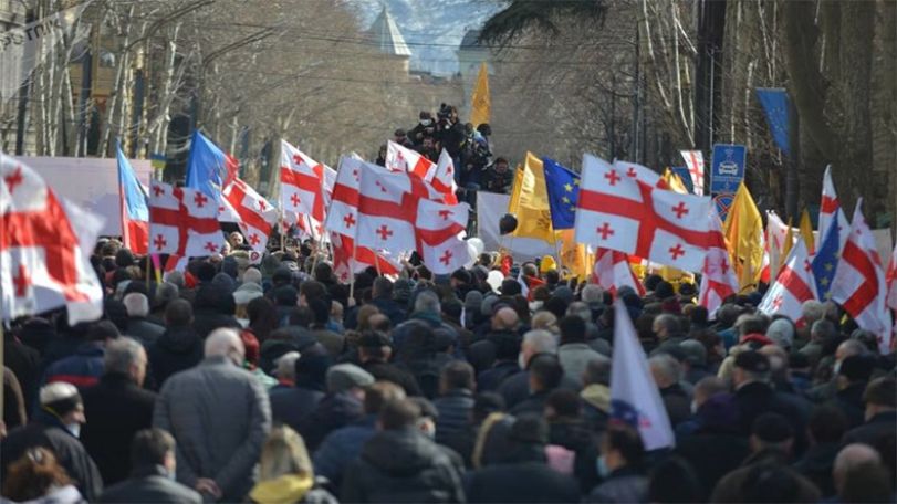 Палаточный городок, протест у канцелярии: акция оппозиции в Тбилиси продолжается