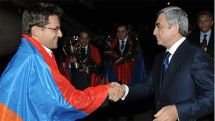 Լևոն Արոնյանը ասել է  Սերժ Սարգսյանին, թե երբ կվերադառնա