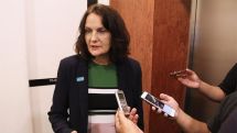 Руководитель офиса ЮНИСЕФ Мариан Кларк-Хаттинг спешно покинула Армению