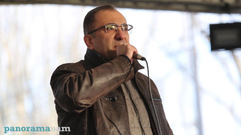 Արա Սաղաթելյան. Տղերք, ձեզ ի՞նչ է պատահել