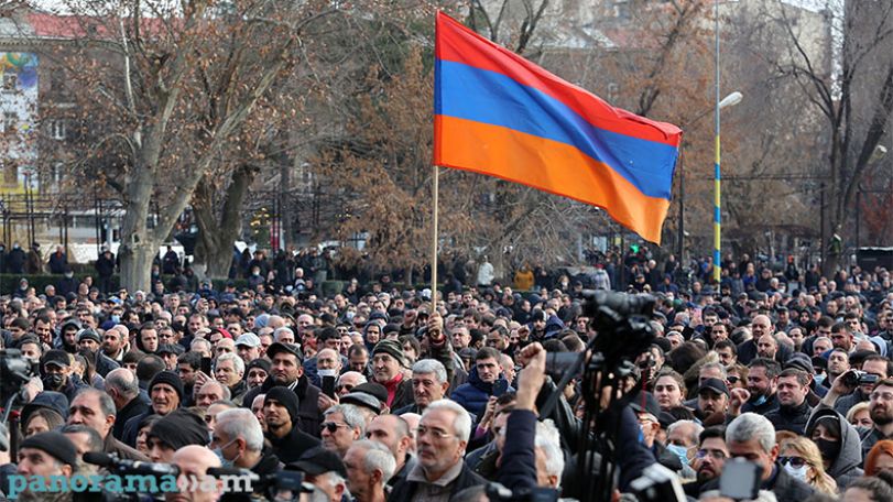 Հայրենիքի փրկության շարժումը ժամը 12-ին հրավիրում է ԱԳՆ շենքի մոտ՝ դիմավորելու Փաշինյանին