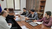 В Арцахе обсудили защиту прав родственников гражданских жертв и раненых гражданских лиц