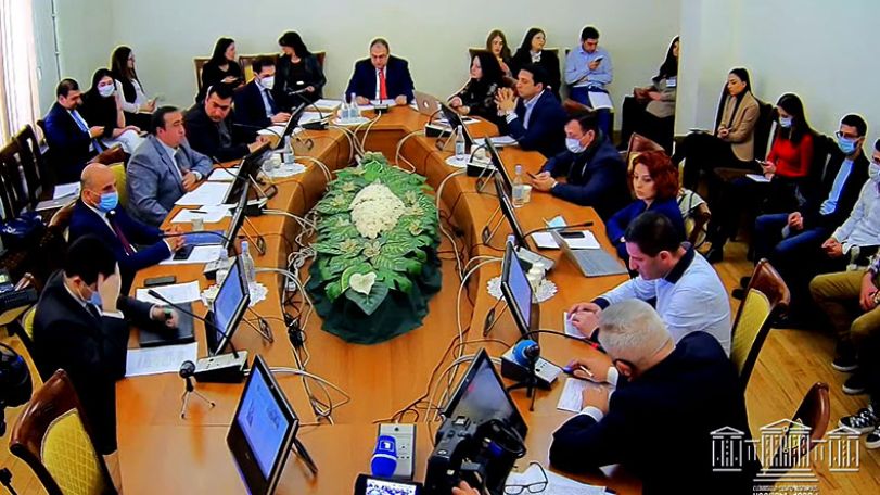 Հանրագրերի ինստիտուտը գրեթե չի աշխատում, հանրագրեր գրեթե չեն ներկայացվում. Արդարադատության փոխնախարար