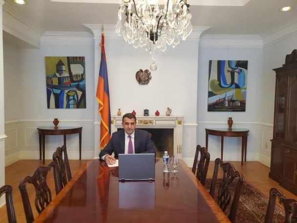 Armenian ambassador holds Zoom meeting with US congressional staffers