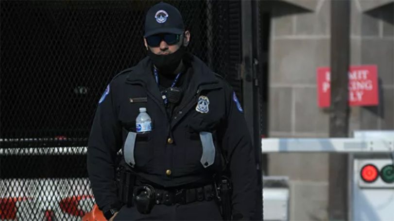 2 dead, 8 wounded in Virginia Beach oceanfront shootings, police say