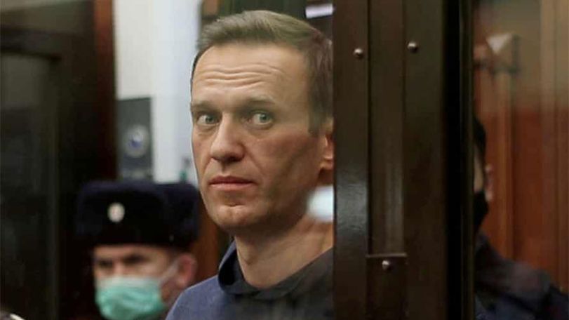 Российский оппозиционер Алексей Навальный объявил голодовку