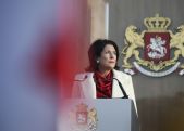 Президент Грузии Саломе Зурабишвили самоизолировалась, несмотря на вакцинацию