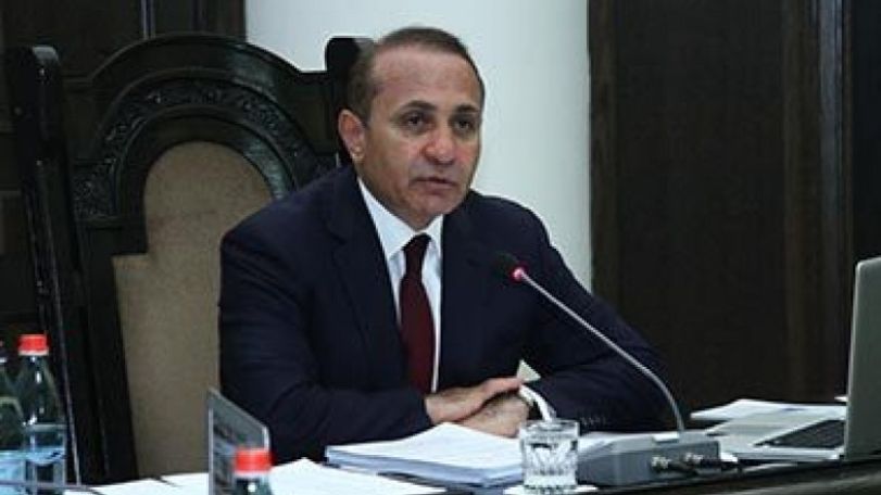 Government to provide assistance to hail-stricken villages