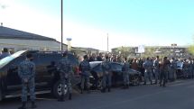 В поддержку мэра Мегри: граждане проводят акцию у здания суда в Ереване