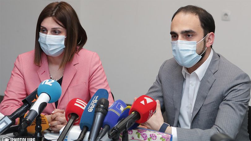 Ընտրություն՝ 4 միլիոն և մի քանի տասնյակ մահերի միջև. Ավինյանը խոսել է  պատվաստումների մասին