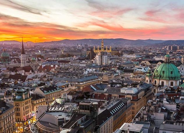 Kurz suggests Putin look into Vienna as venue for potential Russia-US summit