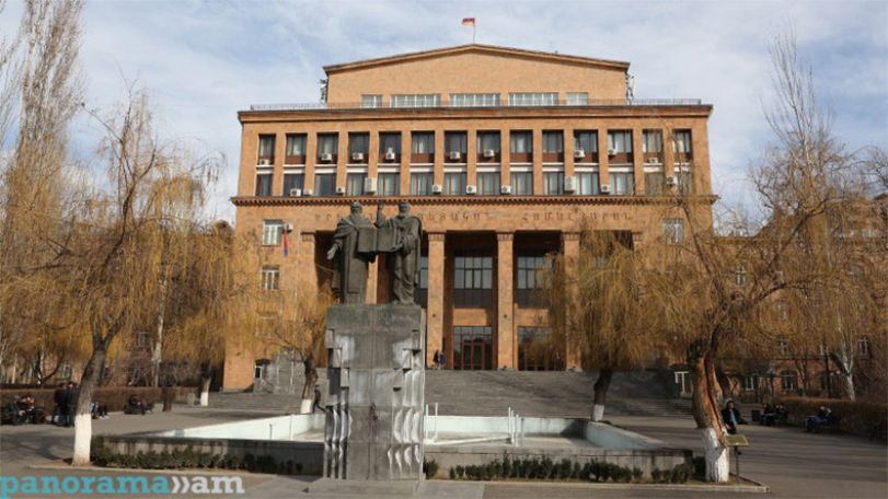 ԵՊՀ-ում տեղի է ունեցել «Թալիշերենի բայերի բառարանի» առաջին հատորի շնորհանդեսը