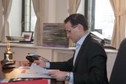 Canadian senator: Democracies must stand with Armenia