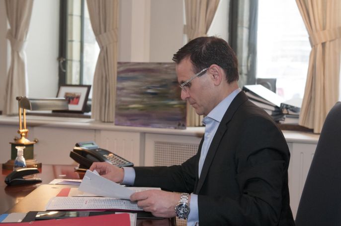 Canadian senator: Democracies must stand with Armenia