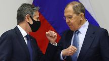 Блинкен и Лавров обсудили вопрос поиска долговременного решения конфликта между Арменией и Азербайджаном