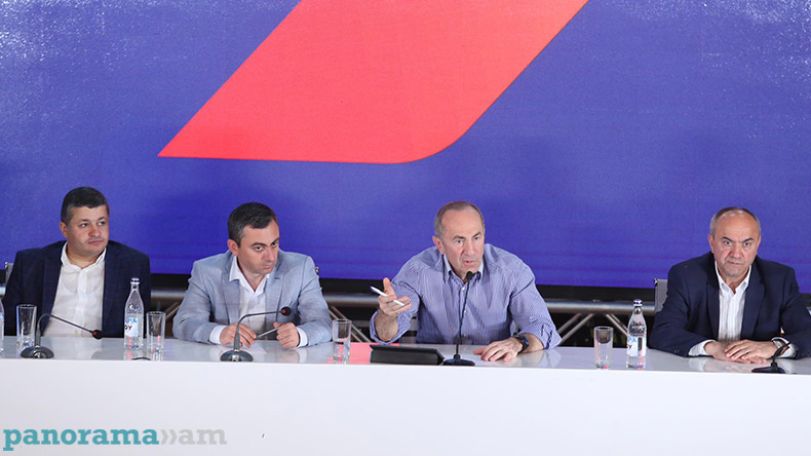 Ռոբերտ Քոչարյան. Պետք է պարտադրել, որ երկրի ղեկավար պաշտոնը զբաղեցնել հավակնող անձը հոգեբուժական փորձաքննություն անցնի