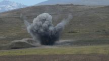 В Карвачарском районе в результате подрыва на мине погибли 2 азербайджанских журналиста