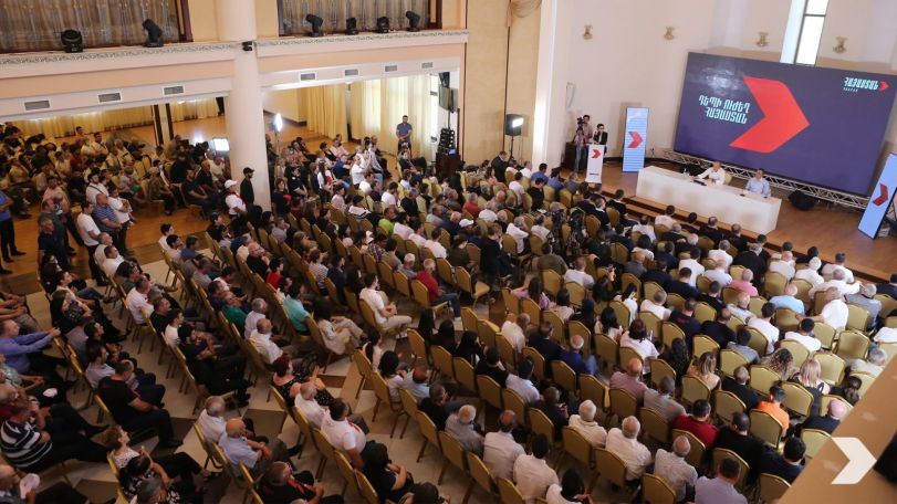 Մենք ճիշտ ճանապարհի վրա ենք և գնում ենք դեպի ուժեղ Հայաստան. Ռոբերտ Քոչարյան