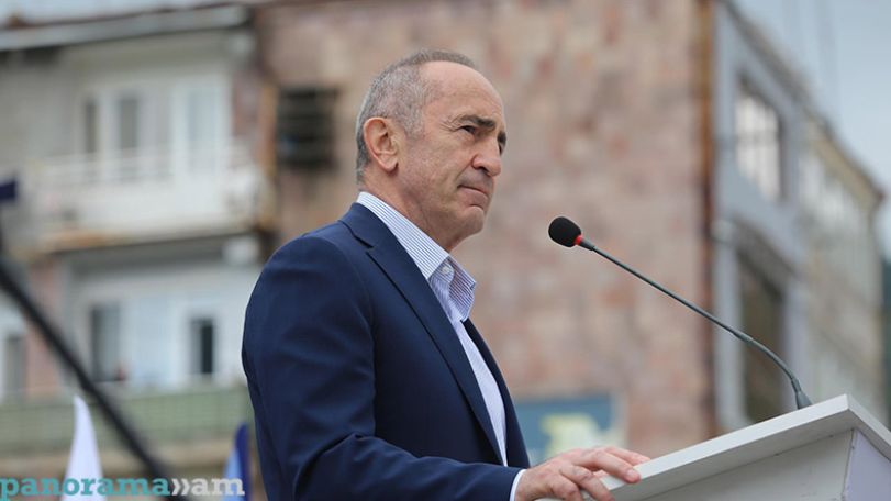 Give us the chance to lead you, Robert Kocharyan addresses Goris town residents