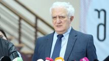 Амиран Гамкрелидзе не исключил,что для иммунизации от COVID-19 потребуется третья доза вакцины
