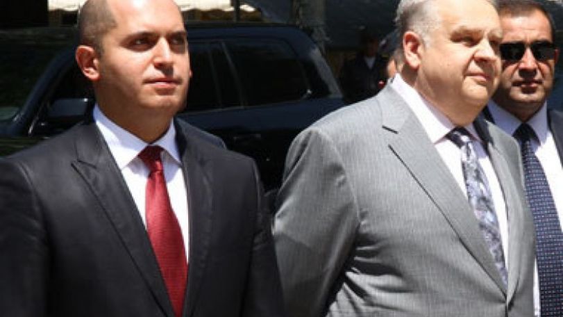 Գյուղերի դպրոցներում մանկավարժների պակասի խնդիր կա. Բուհի ռեկտորի և նախարարի արձագանքը