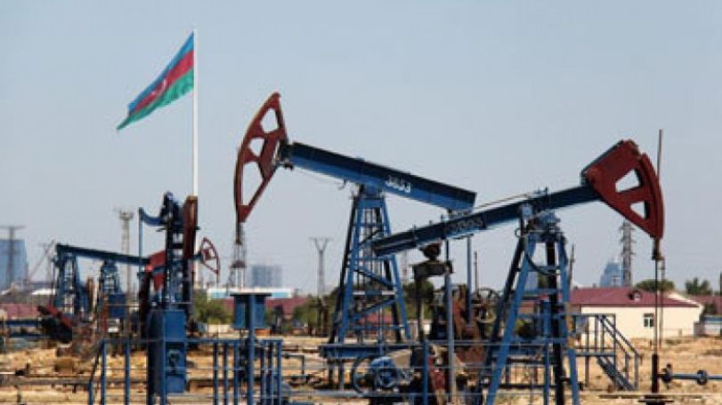 Странная статистика... «Туран» анализирует расхождения в данных BP, Госкомстата и ГНКАР о добыче нефти в Азербайджане