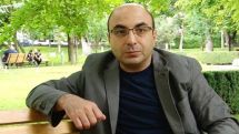 Վահե Հովհաննիսյան. Կոմպրոմատին սպասելիս