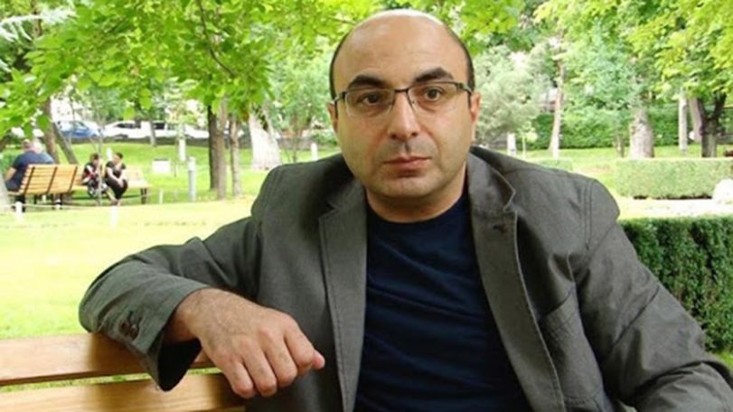 Վահե Հովհաննիսյան. Կոմպրոմատին սպասելիս
