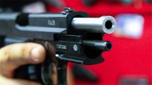 Палата депутатов Чехии конституционно закрепила право на защиту жизни с оружием