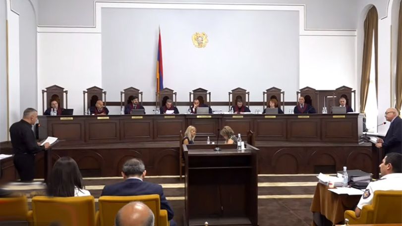 КС Армении рассматривает вопрос признания недействительными итогов выборов в НС. День 4-й