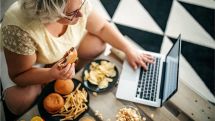 Lockdown weight gain in England averaging half a stone, survey shows