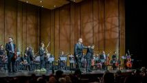 Աշխարհահռչակ տենոր Յոզեֆ Կալեյանը Հայաստանի պետական սիմֆոնիկ նվագախմբի նվագակցությամբ կատարել է Սպենդիարյանի «Այ վարդ» ռոմանսը