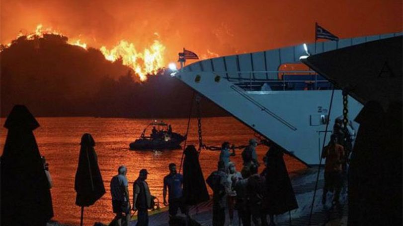 Greece turns to Russia for help with wildfires