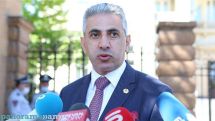 Էդգար Ղազարյան. Հայաստանը փաստացի ղեկավարում են սովորական խեղկատակներ