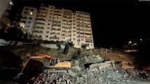 Часть скалы обрушилась на севере Тбилиси