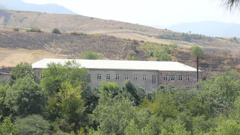 100 մլն դրամ՝   Տավուշի մարզի Կիրանցի հիմնական դպրոցի  կառուցման համար