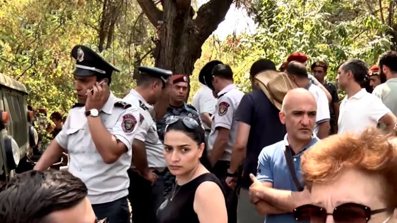 «Ֆիզգոռոդոկ» թաղամասից քաղաքացիներ բերման ենթարկվեցին