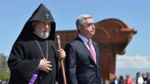 Serzh Sargsyan had a phone talk with His Holiness Karekin II