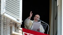 Pope asks world's Christians to pray and fast for Afghanistan