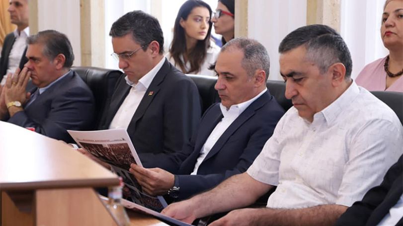 «Վերածնվող Հայաստան» կուսակցության պատգամավորները Վահե Հակոբյանի գլխավորությամբ Արցախում են