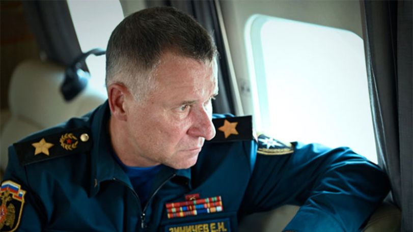 Putin awards Hero of Russia title to late emergencies minister