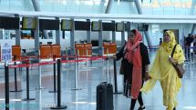 Armenia’s tourist arrivals, departures fall sharply in first half of 2021