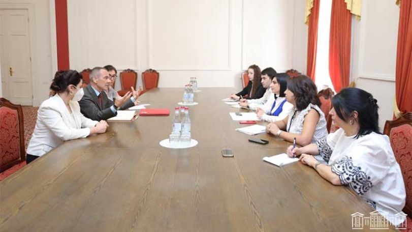 Taguhi Tovmasyan met with Head of ICRC Delegation in Armenia