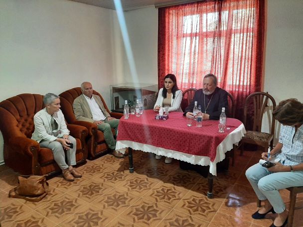 Artsakh Ombudsman met with representatives of the organization L’Œuvre d’Orient